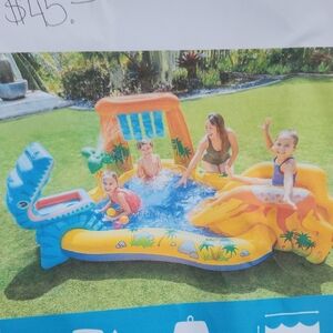 Kiddie Splash And Play Pool